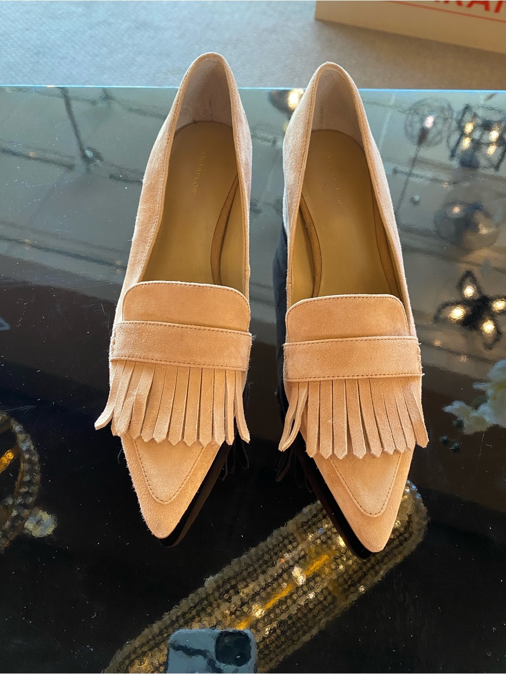 Ann Taylor Blush Pink Suede Pointed Fringe Loafers